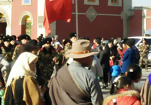 Chinese police make a show of force at Kumbum monastery, Qinghai, in an undated photo.